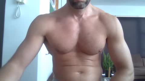 Porn Actor 21cm Hetero online show from December 16, 12:16 pm