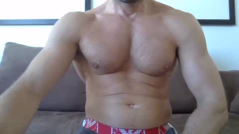 Porn Actor 21cm Hetero online show from December 18, 1:02 pm