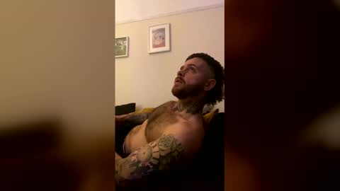 parkertom525 online show from March 24, 11:21 pm