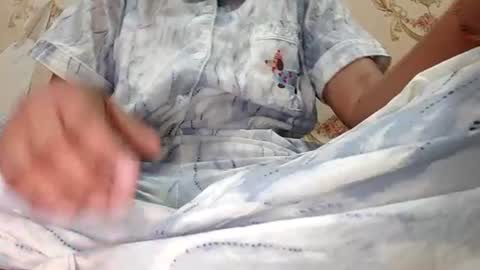parneetu_642 online show from July 1, 1:02 pm