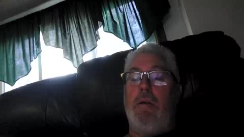 Snapshot of part86 chatting on January 19, 1:22 pm part86 online show from January 19, 1:22 pm