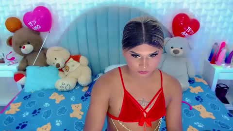 Snapshot of party_duo_trans chatting on February 15, 12:26 am sara y cata online show from February 15, 12:26 am