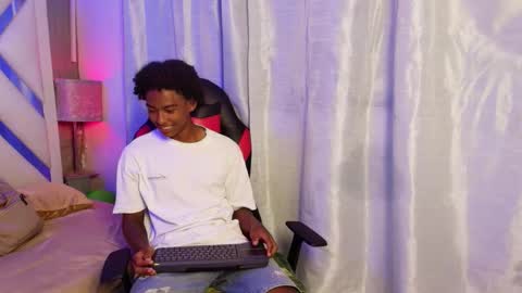 PARZIVAL online show from March 18, 7:39 pm