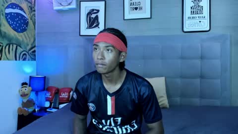 PARZIVAL online show from March 31, 7:25 pm