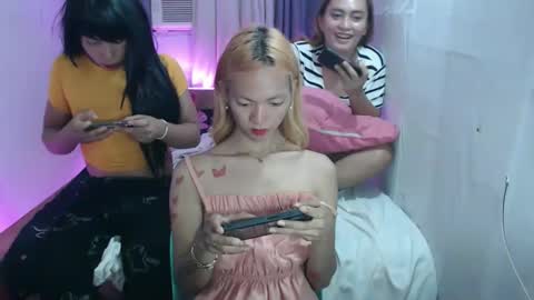 Snapshot of pasadiria chatting on April 7, 6:47 am pasadiria online show from April 7, 6:47 am