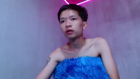 Snapshot of pasadiria chatting on April 30, 6:42 am pasadiria online show from April 30, 6:42 am