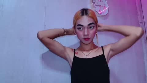 Snapshot of pasadiria chatting on May 1, 12:32 pm pasadiria online show from May 1, 12:32 pm