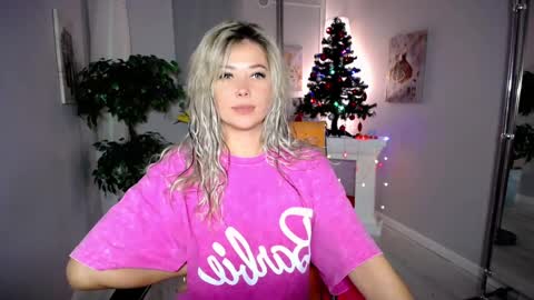 I have returned from vacation and I am glad to share my energy and emotions with you online show from December 9, 6:34 am