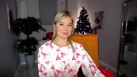 I have returned from vacation and I am glad to share my energy and emotions with you online show from December 29, 6:14 am
