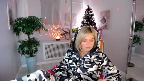 I have returned from vacation and I am glad to share my energy and emotions with you online show from January 17, 10:44 am