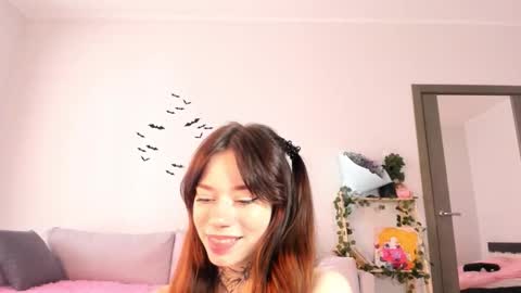 Bella online show from October 30, 3:08 am