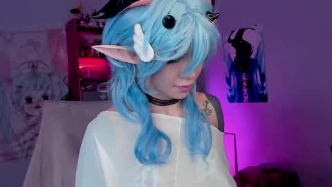 Snapshot of pastel_neko chatting on February 17, 11:31 pm Miss Neko online show from February 17, 11:31 pm