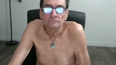 Bob online show from November 11, 3:23 pm