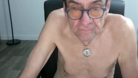 Bob online show from December 4, 4:11 am