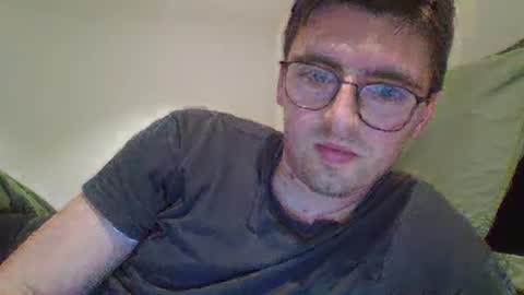 patat1996 online show from March 22, 11:41 pm