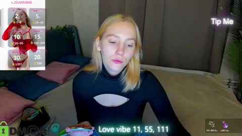 patr1cia_hart online show from December 17, 12:16 am