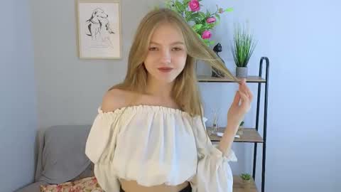 Vicki online show from September 11, 7:08 am