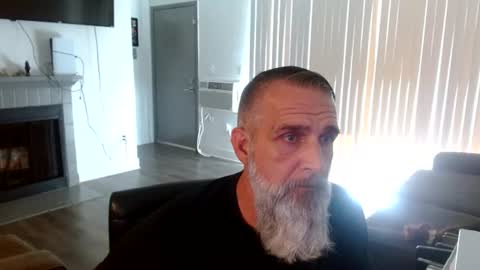 WolfNPanda online show from July 29, 3:21 pm