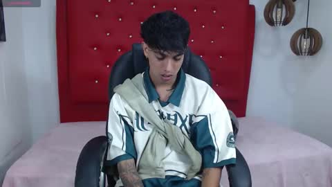 PATRICK online show from December 23, 3:37 am