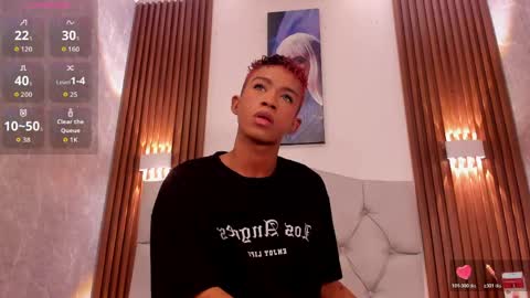 Snapshot of patrick_lovee chatting on April 28, 1:49 pm Patrick online show from April 28, 1:49 pm