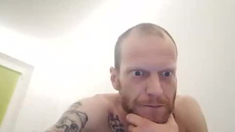 Snapshot of patrickpatrickpatrick187 chatting on April 7, 2:23 am patrickpatrickpatrick187 online show from April 7, 2:23 am