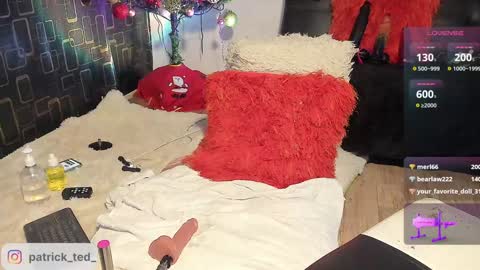 Snapshot of patrickted chatting on December 29, 3:44 am patrick ted online show from December 29, 3:44 am