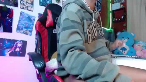 Snapshot of patrickvans chatting on January 29, 12:24 pm Patrick online show from January 29, 12:24 pm