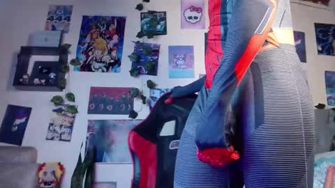 Snapshot of patrickvans chatting on February 27, 10:04 am Patrick online show from February 27, 10:04 am