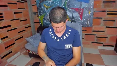Snapshot of patrik027 chatting on January 29, 11:25 pm .... online show from January 29, 11:25 pm