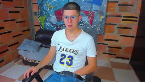 Snapshot of patrik027 chatting on February 26, 1:08 pm .... online show from February 26, 1:08 pm
