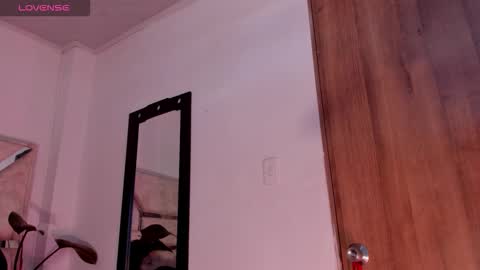 Snapshot of patrik_12 chatting on October 22, 1:55 pm patrik online show from October 22, 1:55 pm