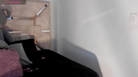 Snapshot of patrik_12 chatting on March 19, 2:48 am patrik online show from March 19, 2:48 am
