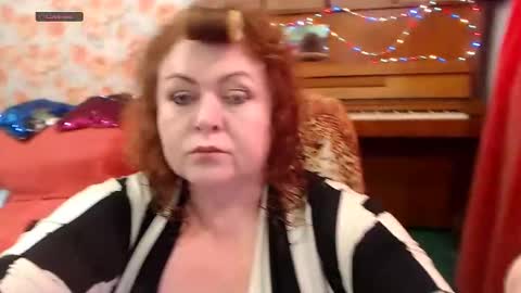 Snapshot of patsyorose chatting on November 2, 4:59 am PatsyORose online show from November 2, 4:59 am