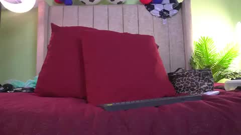 patty online show from June 18, 11:58 am