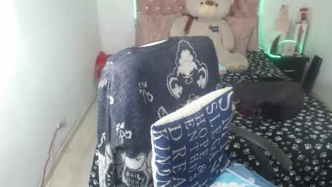 Snapshot of patty_squirt87 chatting on October 29, 2:47 am patty squirt87 online show from October 29, 2:47 am