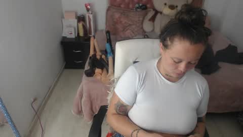 patty squirt87 online show from May 8, 11:04 am