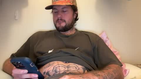 Snapshot of pattys_worlds chatting on March 21, 11:52 pm Patty online show from March 21, 11:52 pm