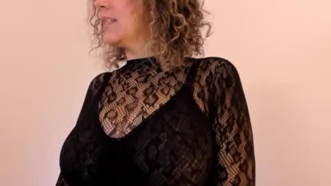 Paty Chic online show from March 31, 3:45 pm