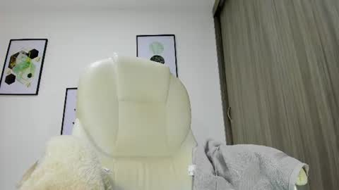Paty online show from June 25, 2:43 pm