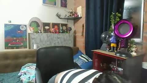 Snapshot of pau_cat chatting on April 23, 7:30 am Pau online show from April 23, 7:30 am