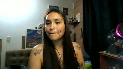 Pau online show from June 15, 6:04 am