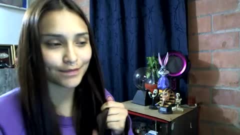 Pau online show from August 5, 5:43 am