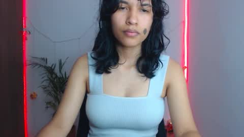 Paulina        online show from December 2, 4:40 am