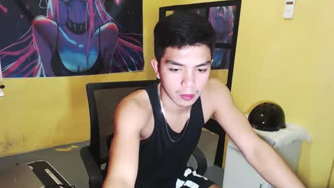 MrBigPaul online show from November 17, 8:36 pm