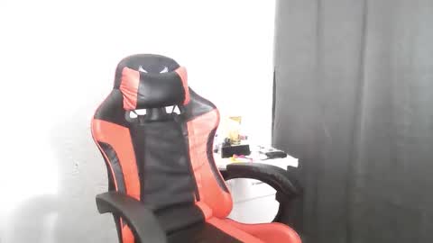 MrBigPaul online show from April 4, 11:29 am