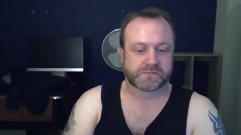 Snapshot of paul_boro chatting on December 28, 10:13 pm paul_boro online show from December 28, 10:13 pm