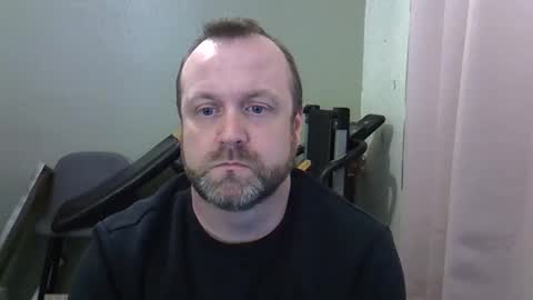 Snapshot of paul_boro chatting on February 19, 7:38 pm paul_boro online show from February 19, 7:38 pm