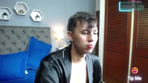 Snapshot of paul_myller chatting on November 1, 3:52 am PAUL MYLLER online show from November 1, 3:52 am