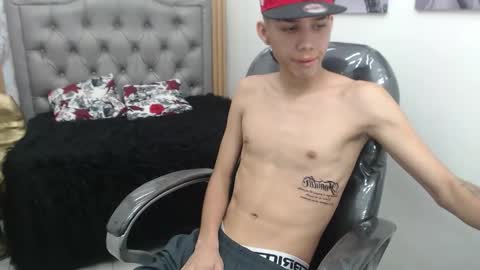 PAUL online show from November 6, 12:17 pm