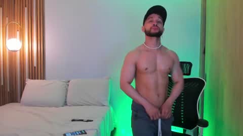 Paul online show from July 12, 2:02 am